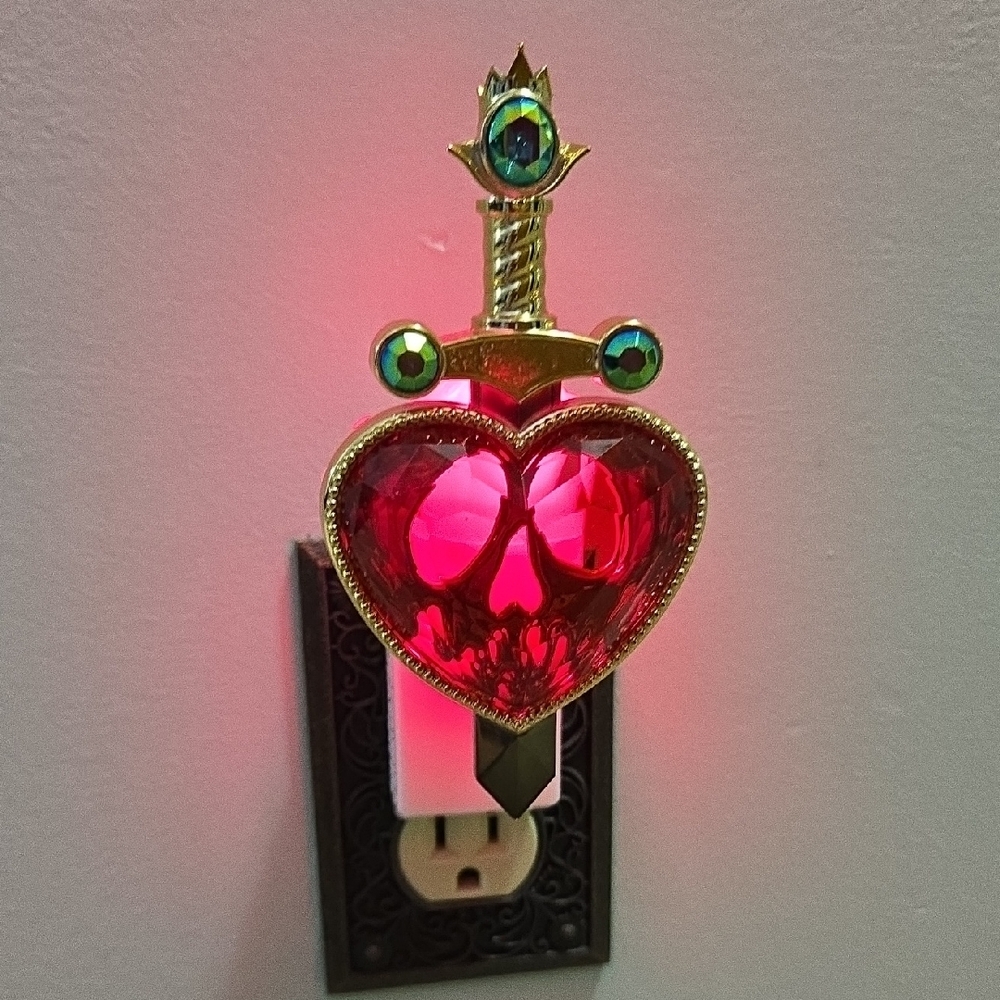 Bath & Body Works Red Heart Night Light Wallflower